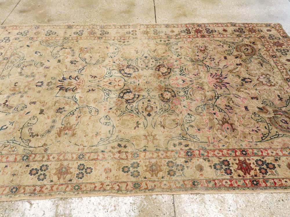 Antique Persian Tabriz Rug, No.12425 - Gsblank