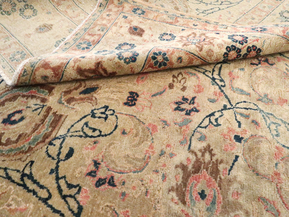 Antique Persian Tabriz Rug, No.12425 - Gsblank