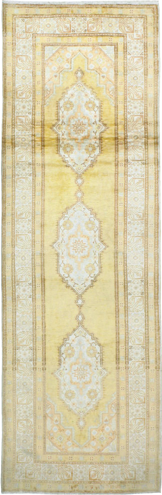 Vintage Turkish Sivas Runner, No.12434 - Gsblank