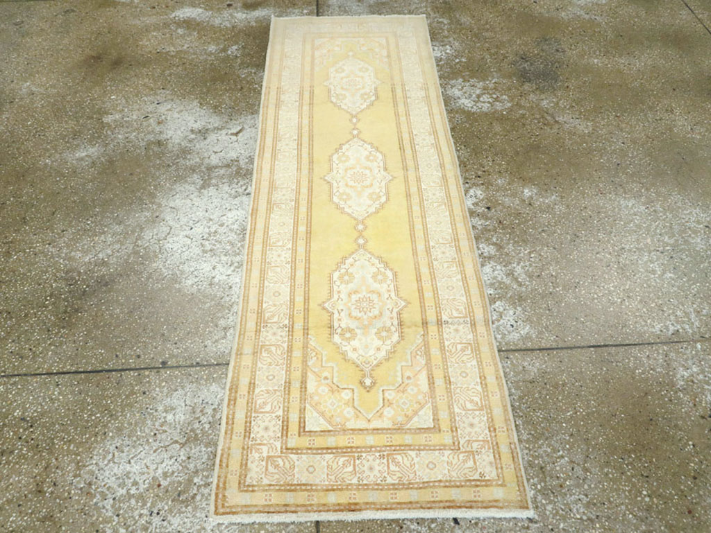 Vintage Turkish Sivas Runner, No.12434 - Gsblank