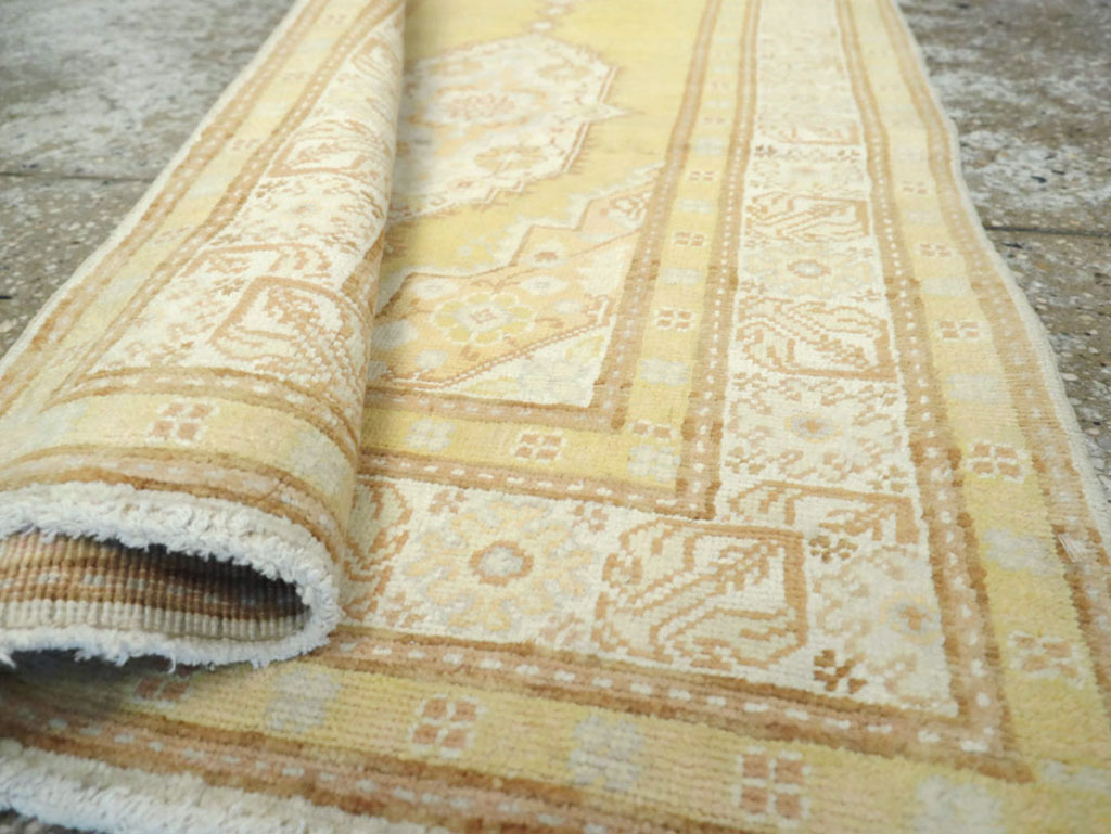 Vintage Turkish Sivas Runner, No.12434 - Gsblank