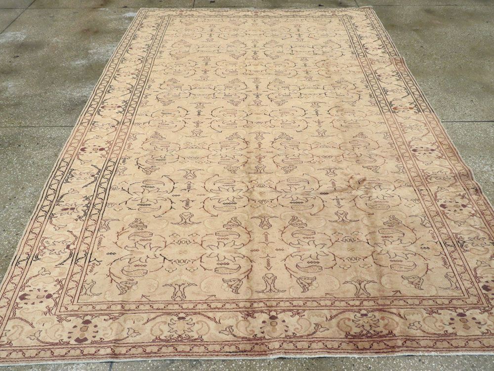 Vintage Turkish Sivas Carpet, No.12459 - Gsblank