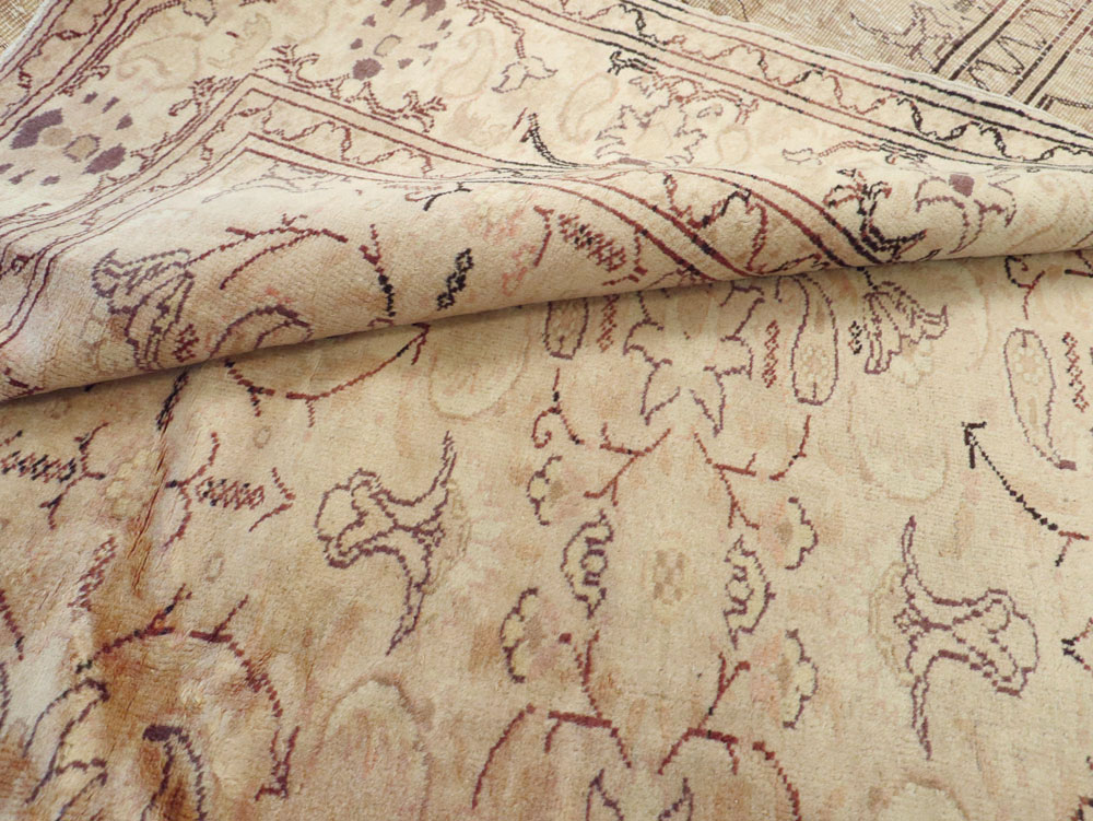 Vintage Turkish Sivas Carpet, No.12459 - Gsblank