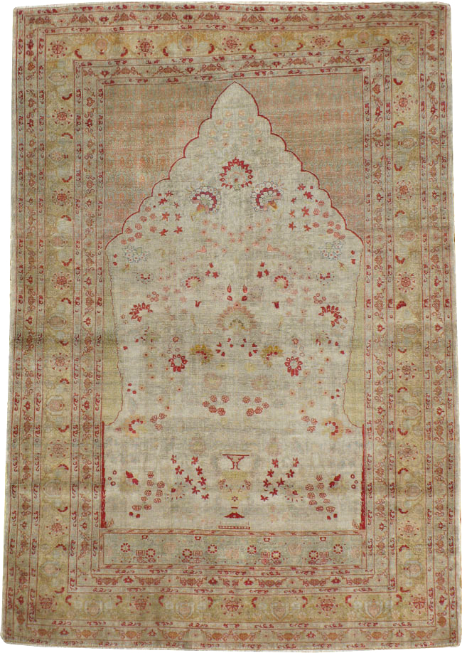 Antique Turkish Herekeh Silk Rug, No.12472 - Gsblank