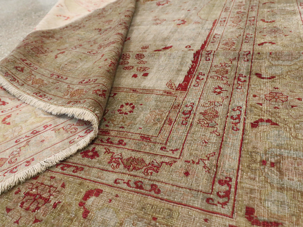 Antique Turkish Herekeh Silk Rug, No.12472 - Gsblank