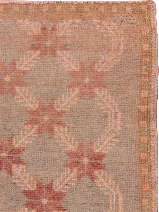 Vintage Turkish Anatolian Rug, No.12495 - Gsblank