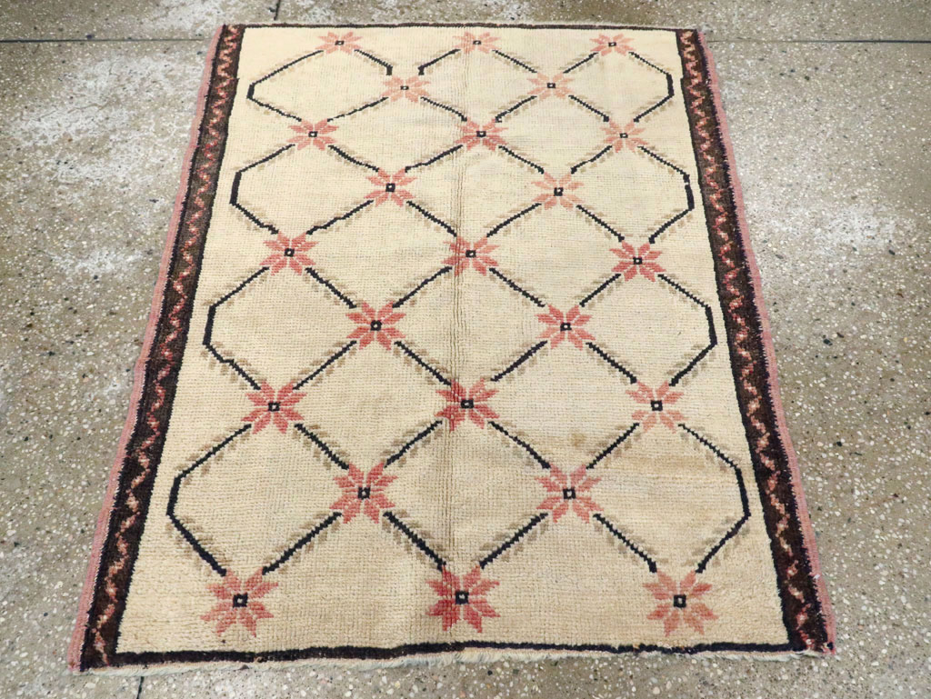 Vintage Turkish Anatolian Rug, No.12504 - Gsblank