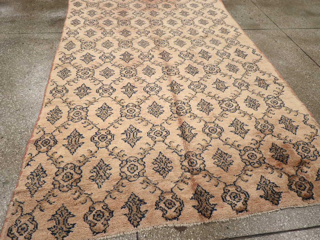 Vintage Turkish Anatolian Rug, No.12524 - Gsblank