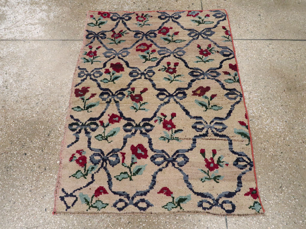 Vintage Turkish Anatolian Rug, No.12556 - Gsblank
