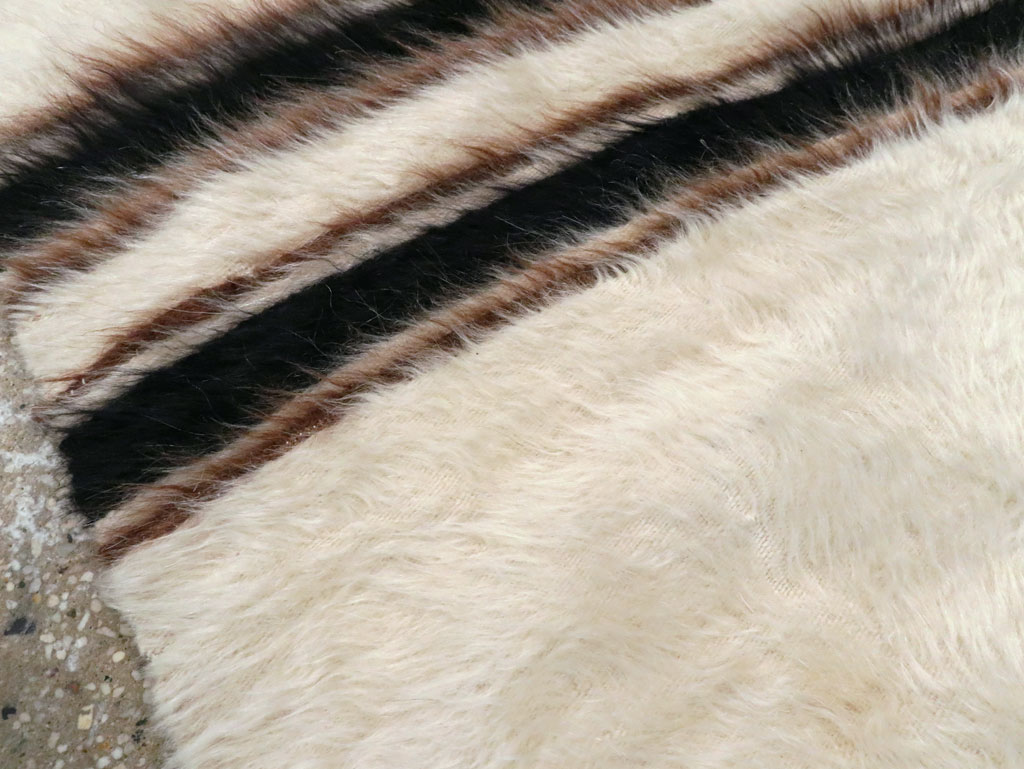 Vintage Turkish Mohair Rug, No.12573 - Gsblank