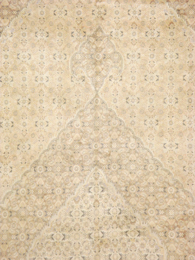 Antique Persian Tabriz Rug, No.12727 - Gsblank