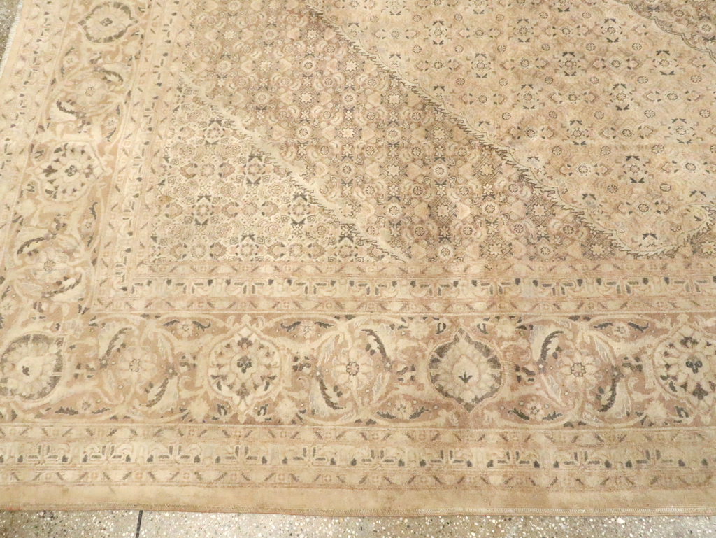 Antique Persian Tabriz Rug, No.12727 - Gsblank