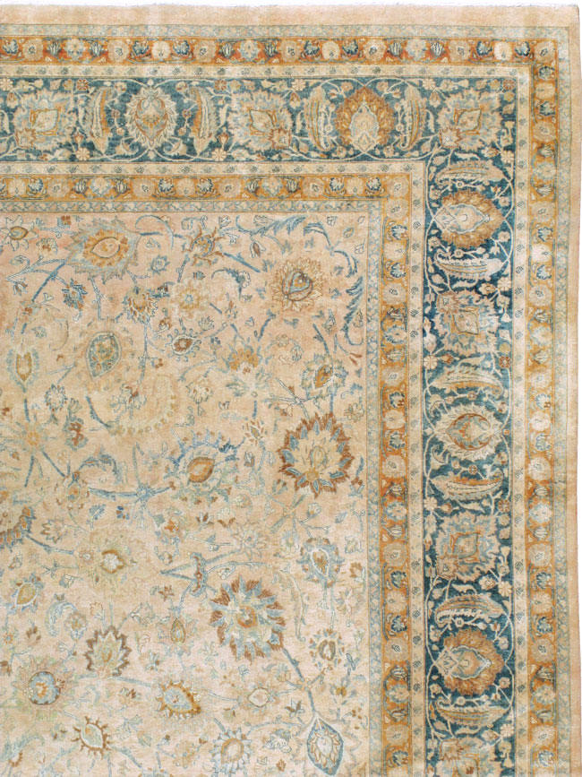 Antique Persian Mashad Rug, No.12731 - Gsblank