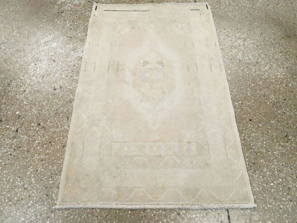 Vintage Turkish Sivas Rug, No.12736 - Gsblank