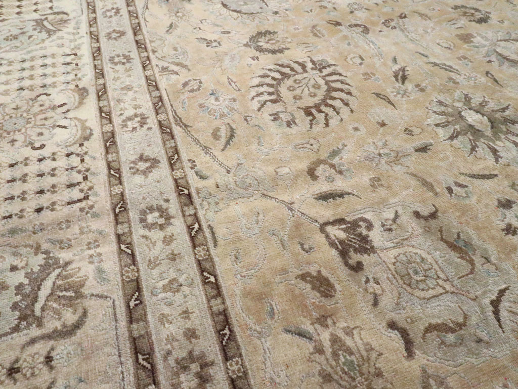 Antique Persian Tabriz Rug, No.12777 - Gsblank