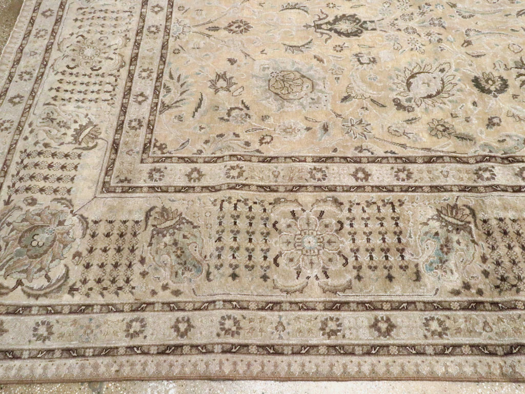 Antique Persian Tabriz Rug, No.12777 - Gsblank