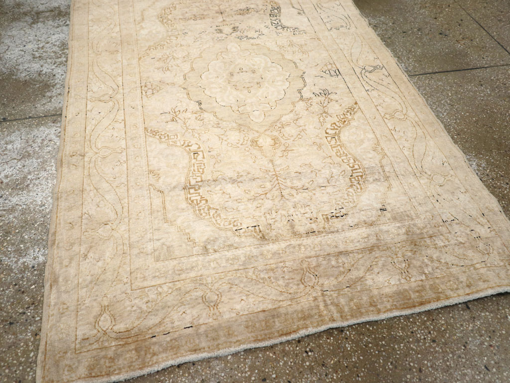 Vintage Turkish Sivas Rug, No.12814 - Gsblank