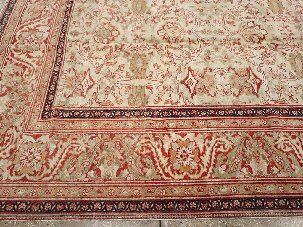 Antique Persian Sultanabad Carpet, No.12940 - Gsblank