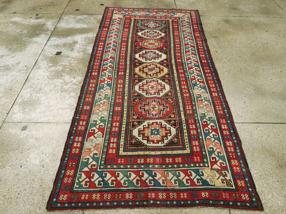 Antique Caucasian Shirvan Rug, No.12955 - Gsblank