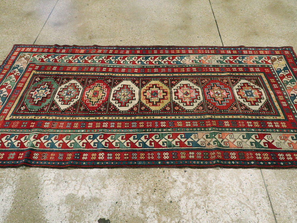 Antique Caucasian Shirvan Rug, No.12955 - Gsblank