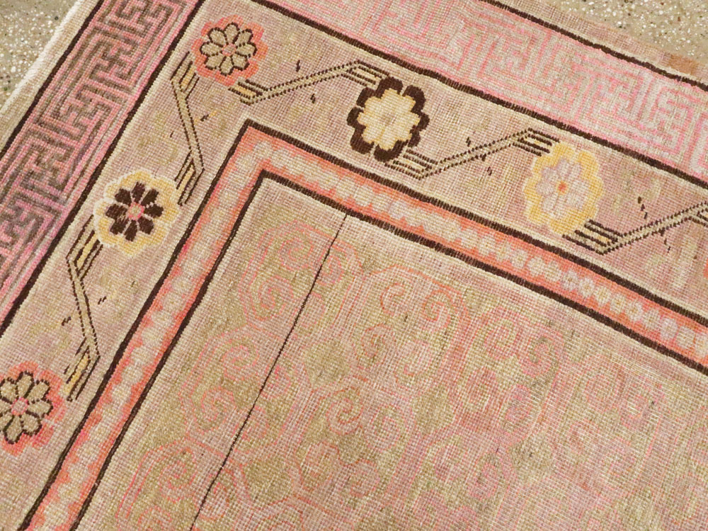 Antique East Turkestan Khotan Gallery Rug, No.13066 - Gsblank