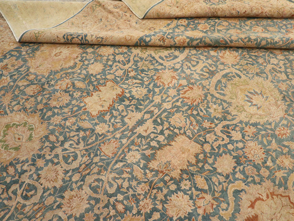 Vintage Indian Lahore Rug, No.13085 - Gsblank