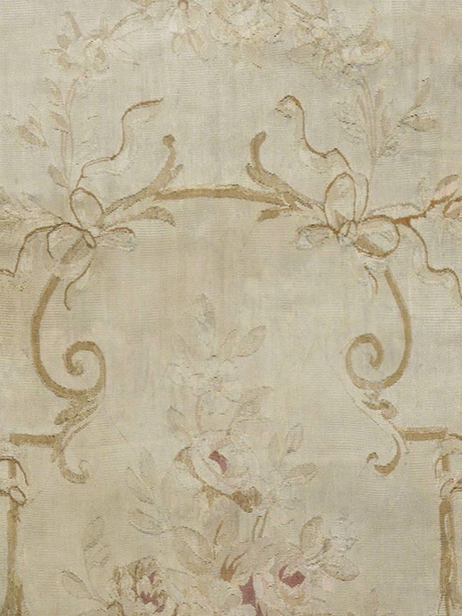 Antique French Aubusson Rug, No.13096 - Gsblank
