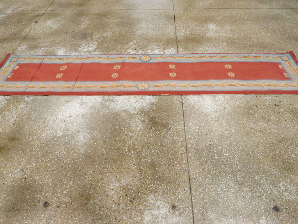 Vintage French Aubusson Runner, No.13097 - Gsblank