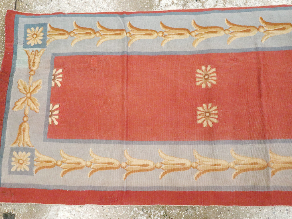 Vintage French Aubusson Runner, No.13097 - Gsblank