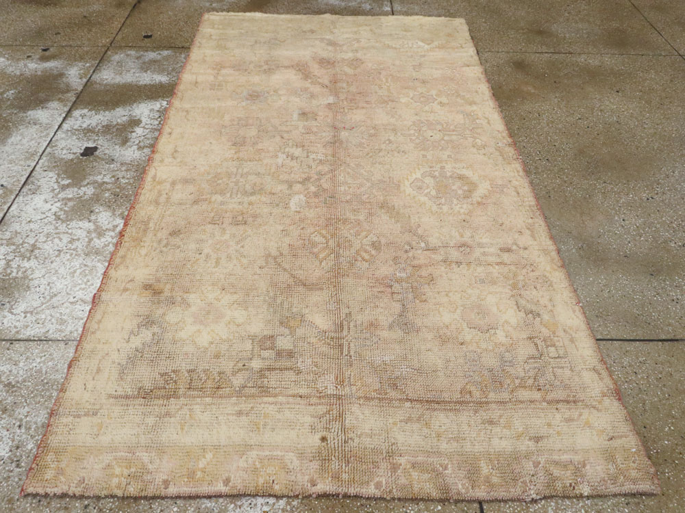 Antique Turkish Oushak Rug, No.13164 - Gsblank