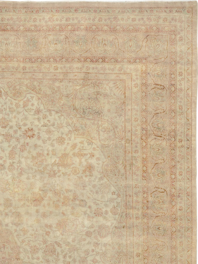 Antique Turkish Sivas Room Size Carpet, No.13203 - Gsblank