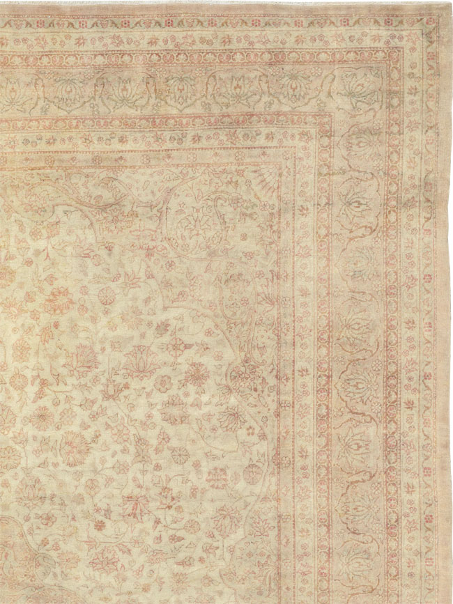 Antique Turkish Sivas Room Size Carpet, No.13203 - Gsblank