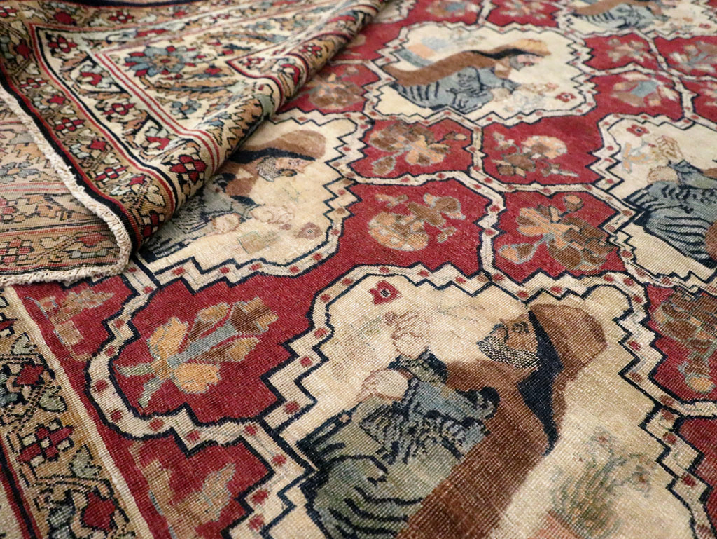 Antique Persian Pictorial Kerman Carpet, No.13204 - Gsblank