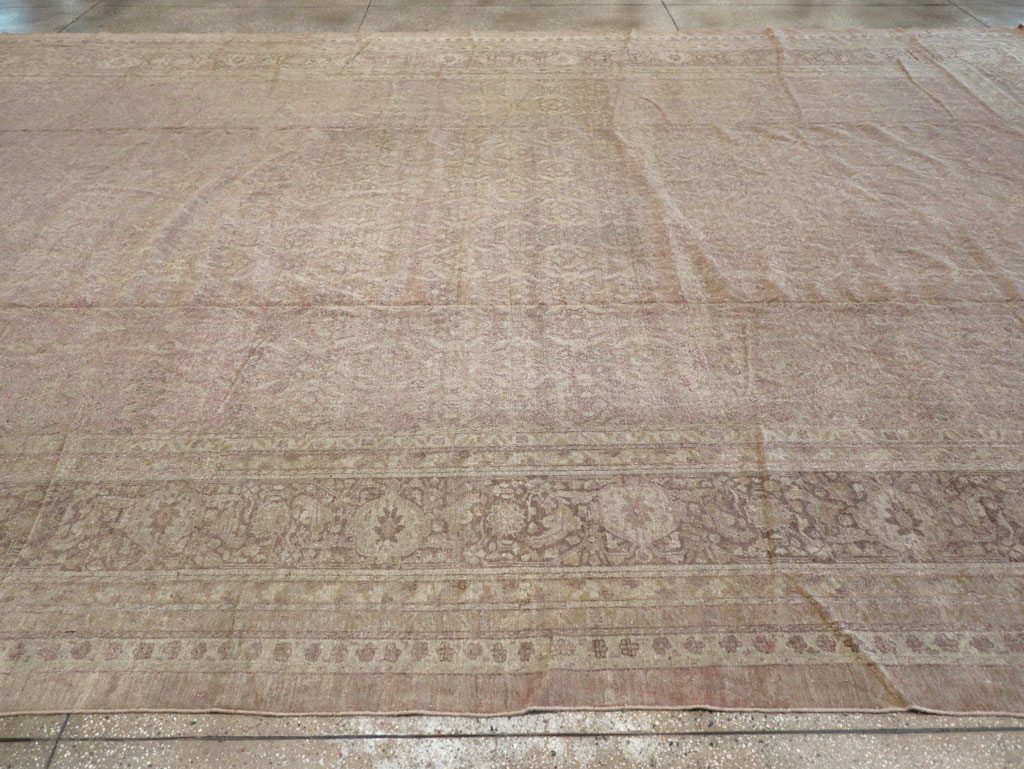 Vintage Indian Lahore Carpet, No.13213 - Gsblank