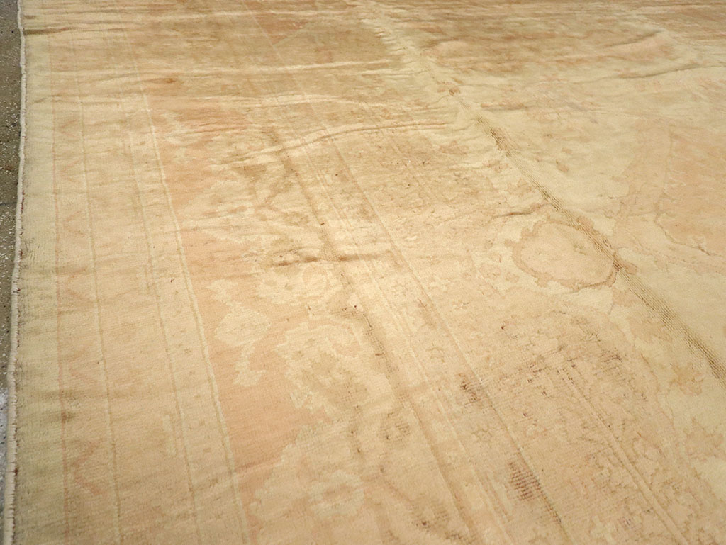 Antique European Oushak Carpet, No.13215 - Gsblank