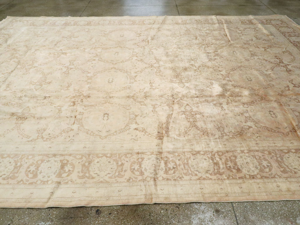 Antique Persian Tabriz Carpet, No.13266 - Gsblank