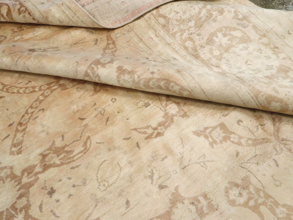 Antique Persian Tabriz Carpet, No.13266 - Gsblank