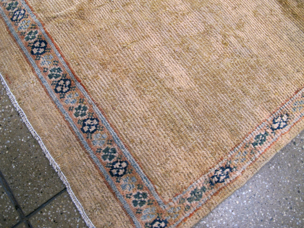 Antique Persian Mahal Rug, No.13272 - Gsblank