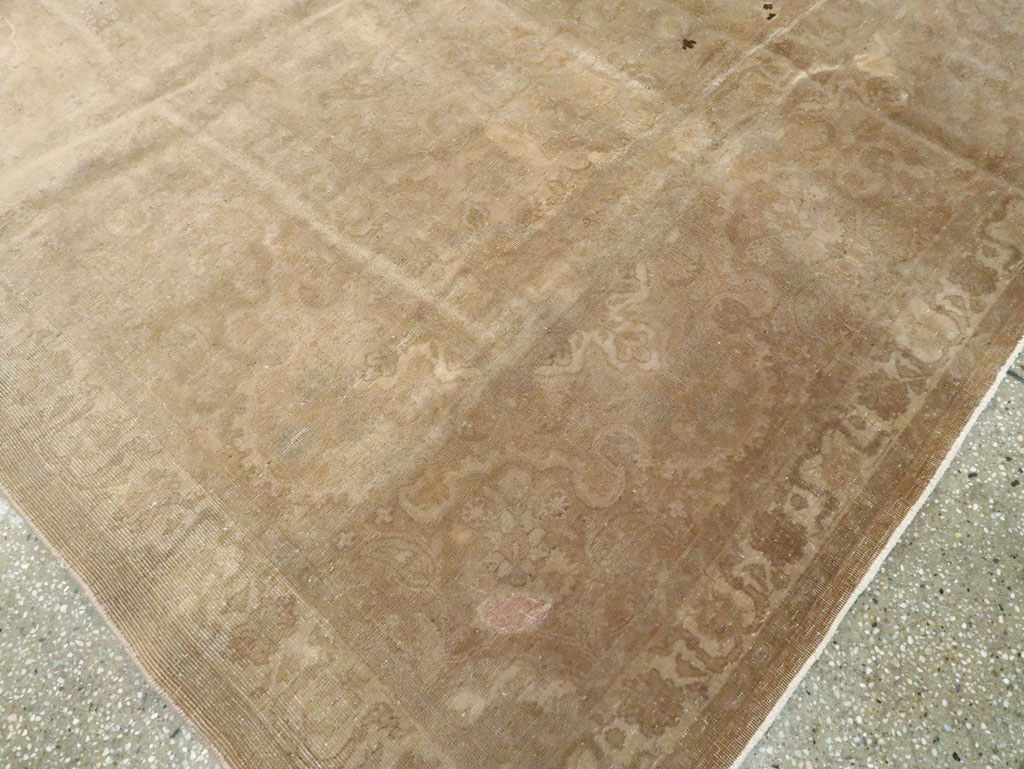 Antique Persian Tabriz Carpet, No.13287 - Gsblank