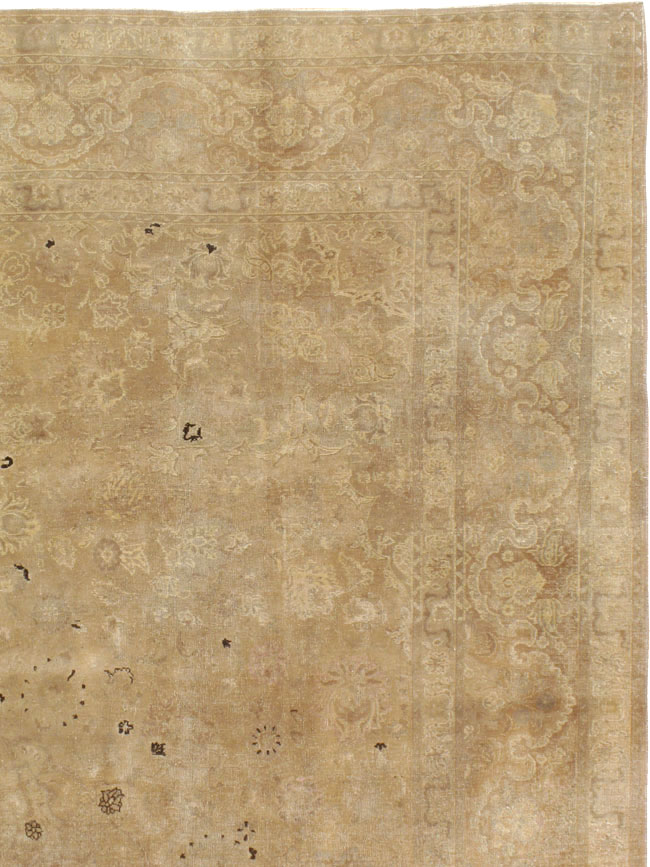 Antique Persian Tabriz Carpet, No.13287 - Gsblank