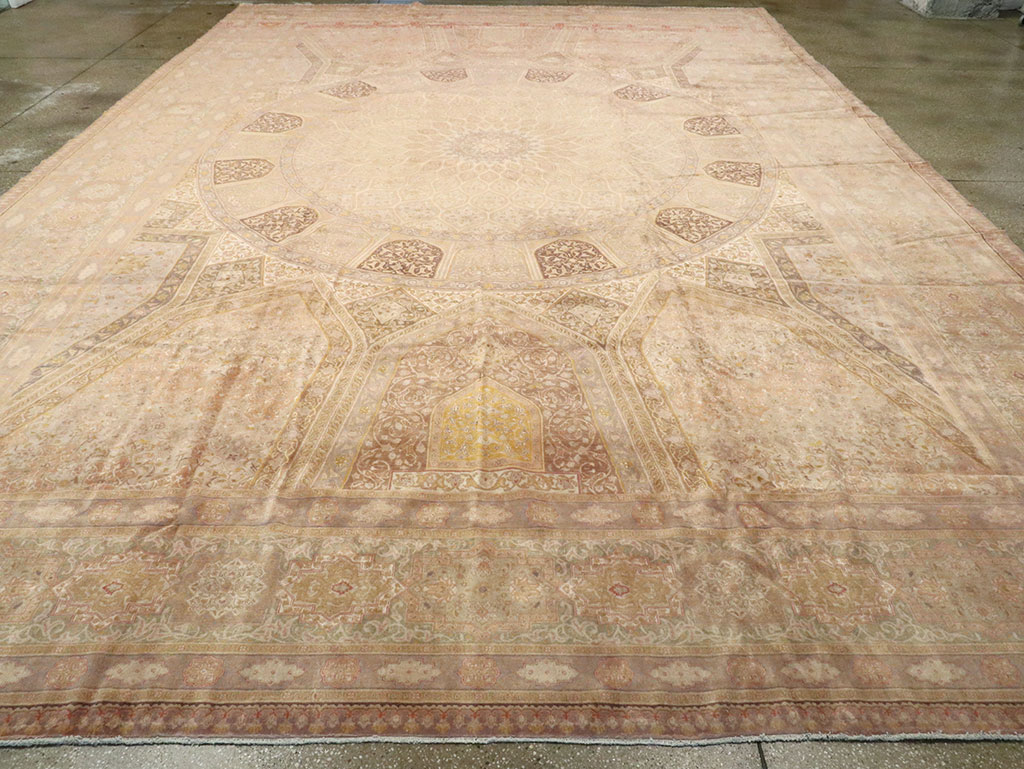 Vintage Persian Tabriz Carpet, No.13291 - Gsblank