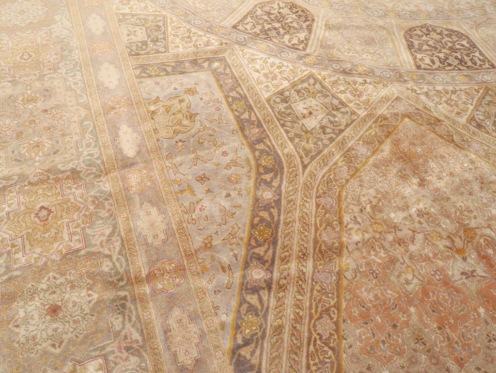Vintage Persian Tabriz Carpet, No.13291 - Gsblank