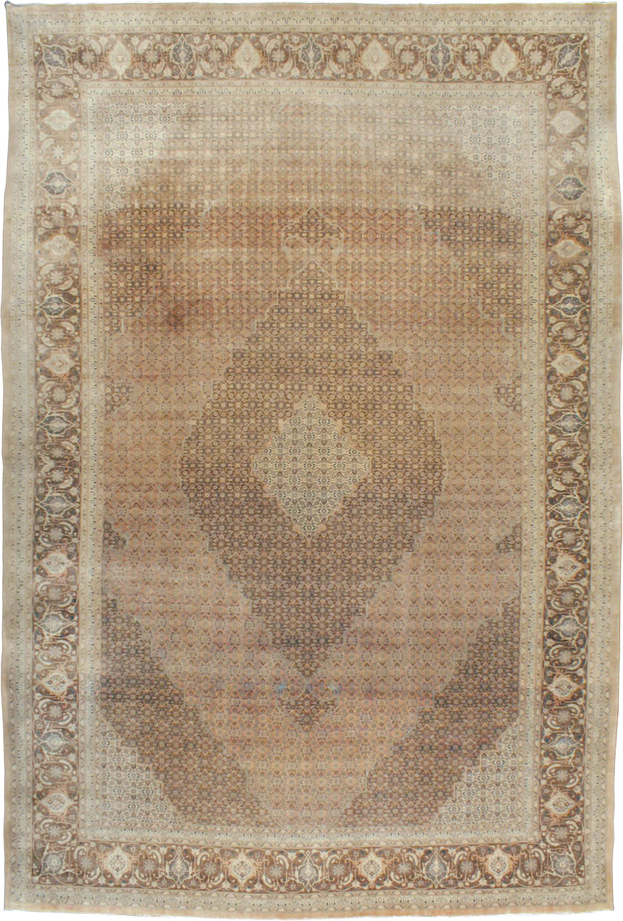 Antique Persian Tabriz Carpet, No.13297 - Gsblank