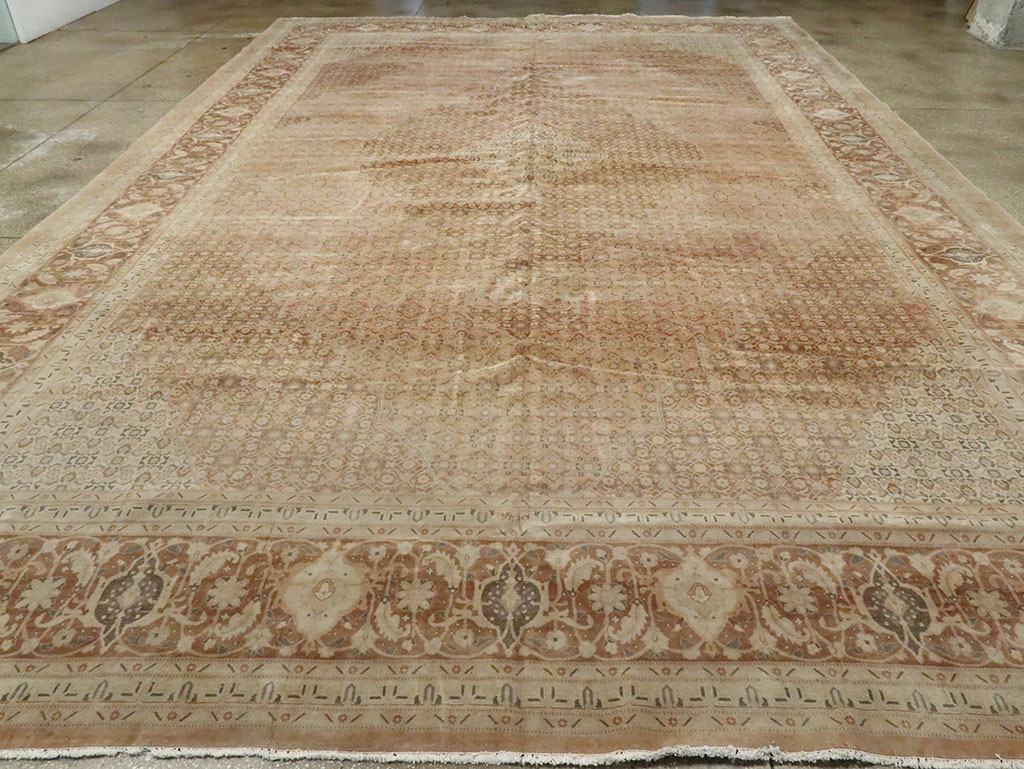 Antique Persian Tabriz Carpet, No.13297 - Gsblank