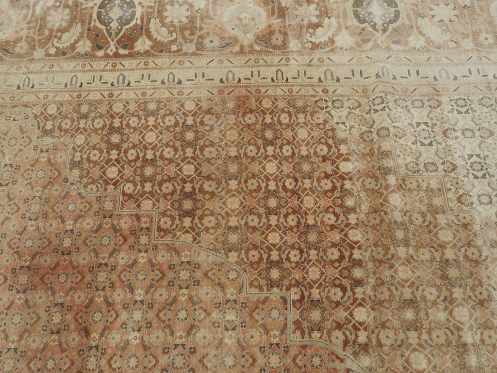 Antique Persian Tabriz Carpet, No.13297 - Gsblank