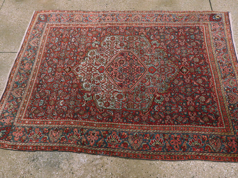 Antique Persian Bidjar Rug, No.13316 - Gsblank