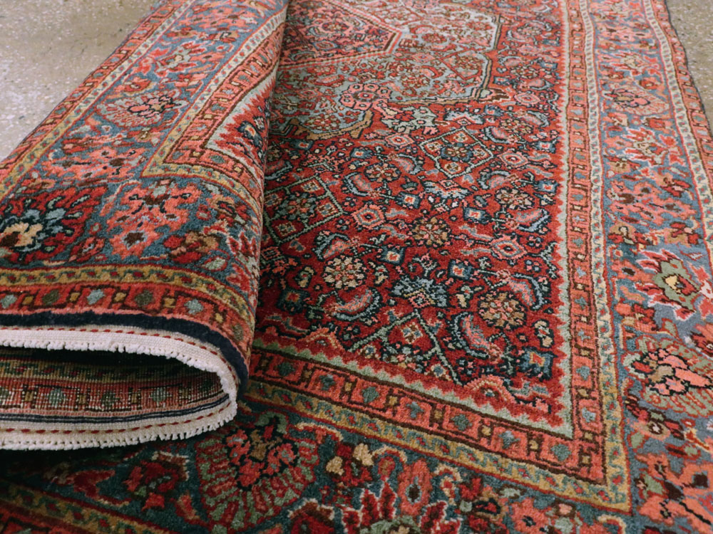 Antique Persian Bidjar Rug, No.13316 - Gsblank