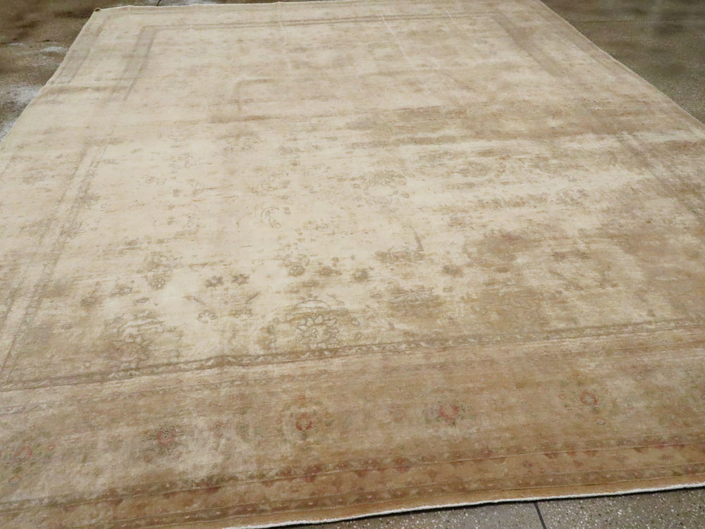 Antique Persian Tabriz Rug, No.13343 - Gsblank