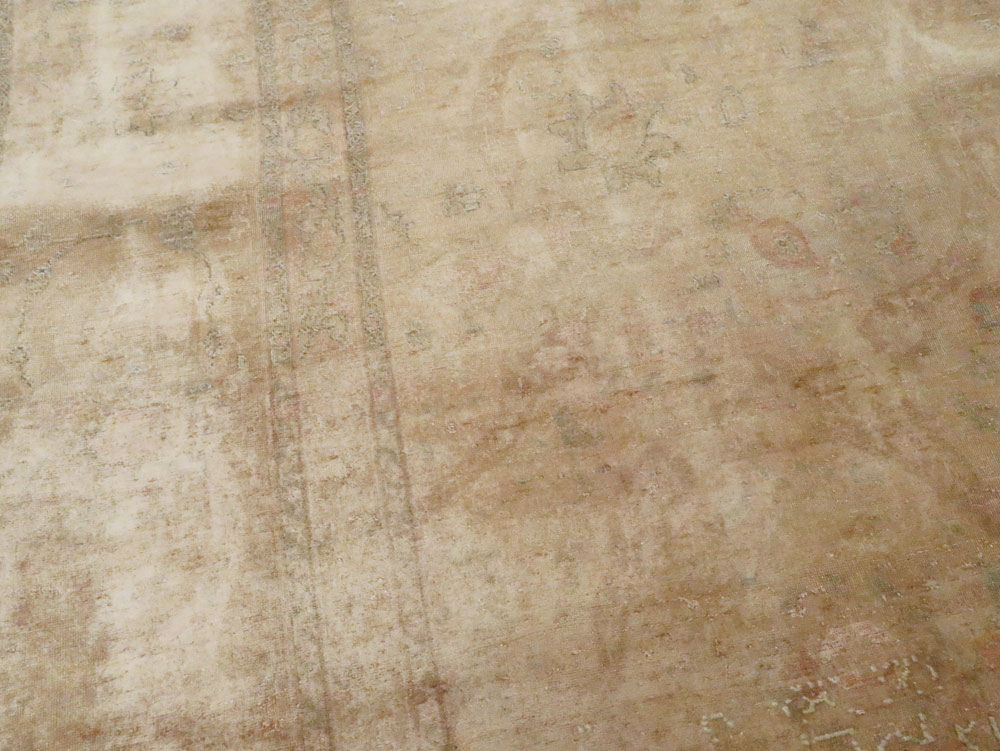 Antique Persian Tabriz Rug, No.13343 - Gsblank