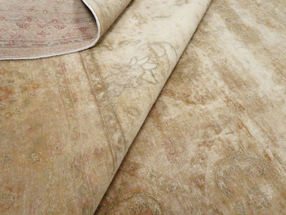 Antique Persian Tabriz Rug, No.13343 - Gsblank